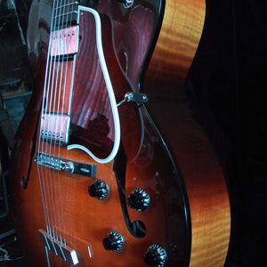 GIBSON Custom Shop L-5 STUDIO ARCHTOP GUITAR - Gorgeous Autumnburst