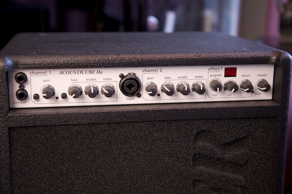 AER ACOUSTICUBE IIa Acoustic Amplifier + Speaker Cab