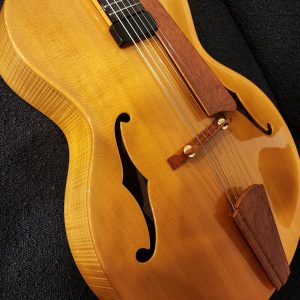 2005 Peter Hopkins 'Contessa' 16" Archtop Guitar